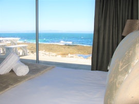 Overberg Accommodation at Beachfront Cottage - Hermanus Whale View | Viya