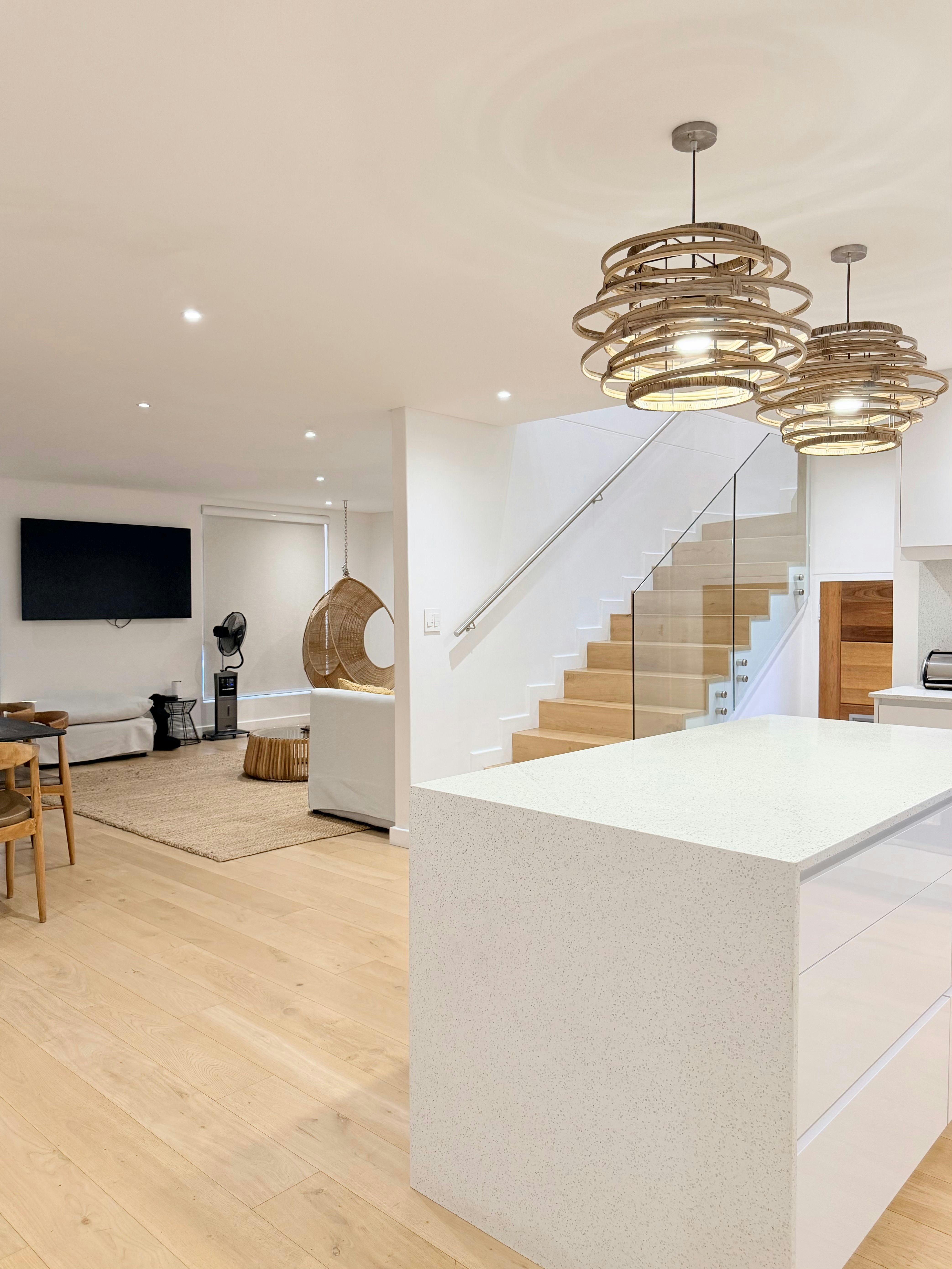 3 Bed 3 Bath Penthouse ICP606 image no 44 of 86