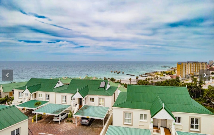 Eastern Cape Accommodation at Dolphins Nook Stay | Viya