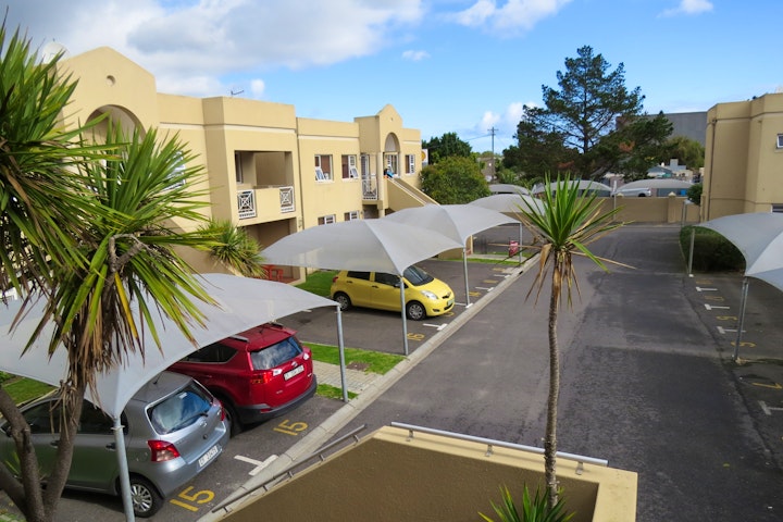 Cape Town Accommodation at Smithland Guest Apartments | Viya