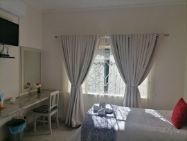 Karas Accommodation at  | Viya