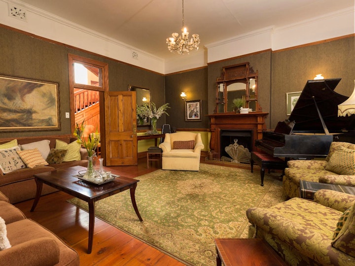 South Coast Accommodation at Royston Hall Historical Guest House | Viya