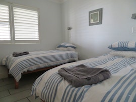 Struisbaai Accommodation at 87 Marine Drive | Viya