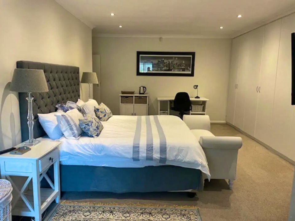 Southern Suburbs Accommodation at  | Viya