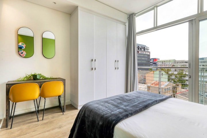 Cape Town Accommodation at Panoramic City View Apartment 708 | Viya