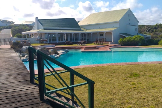 Bird's Haven Beach House