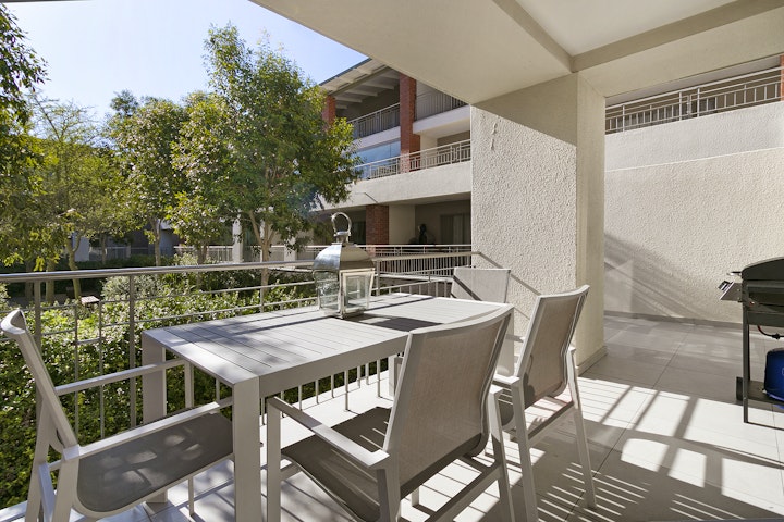 Cape Town Accommodation at Century City Self-catering Apartment | Viya