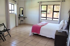 Hartbeespoort Accommodation at Palm Valley Inn & Conference Centre | Viya