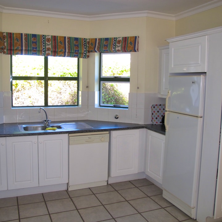 Cape Town Accommodation at Constantia Cottage | Viya