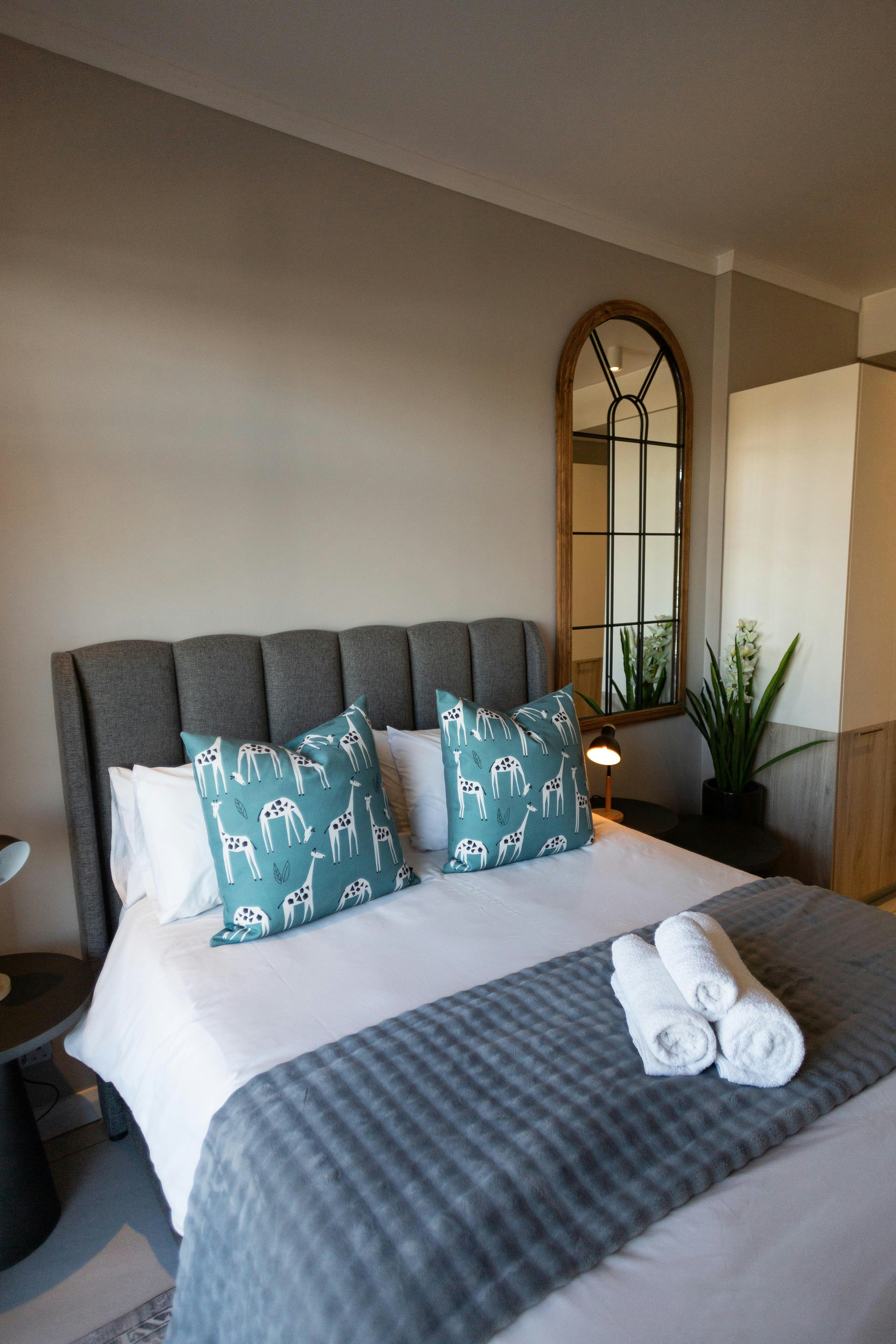 Trilogy Luxury Suites - Apartment 508 image no 6 of 23