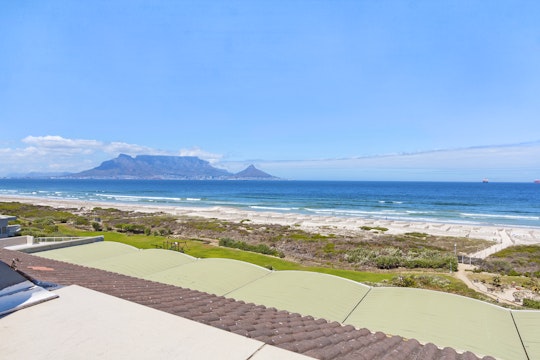 Bloubergstrand Accommodation at  | Viya