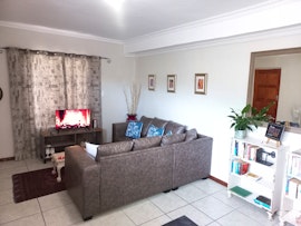 Jeffreys Bay Accommodation at  | Viya