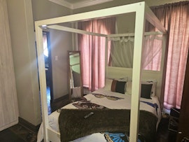 Centurion Accommodation at  | Viya