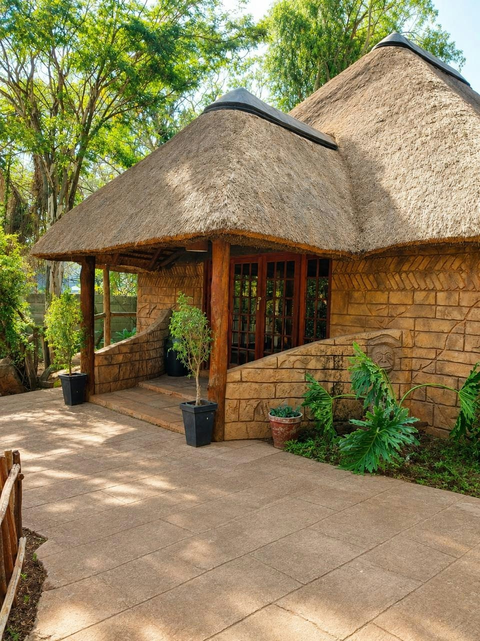 The Lodge @ Roseville image no 5 of 15