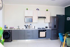 Kyalami Accommodation at Trendy Midrand Hideaway | Viya