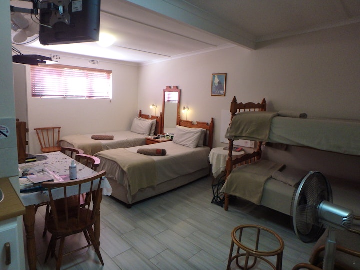 Makhanda (Grahamstown) Accommodation at Eagle's Nest B&B or Self Catering | Viya
