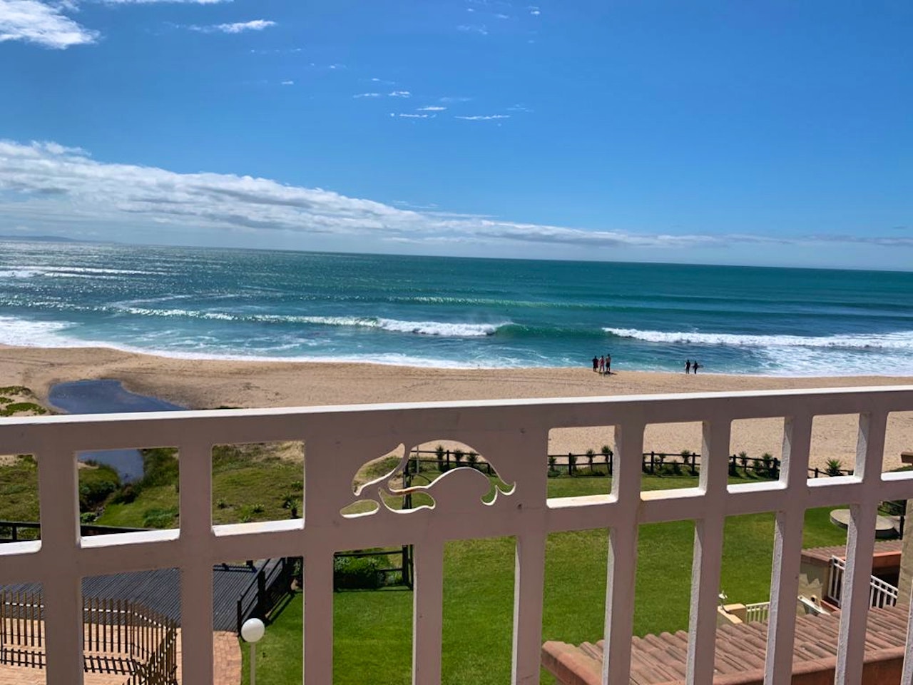 Jeffreys Bay Accommodation at  | Viya