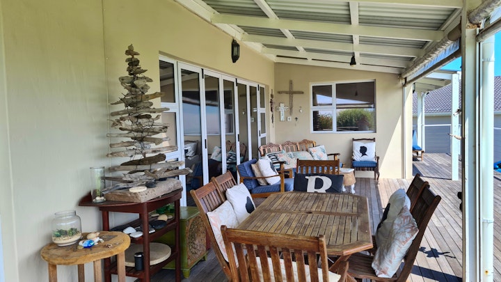 Eastern Cape Accommodation at Myne Beach House | Viya