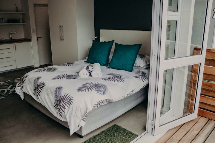 Garden Route Accommodation at The Door Fifty4 | Viya