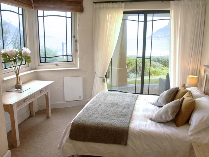 Cape Town Accommodation at 8 The Village | Viya