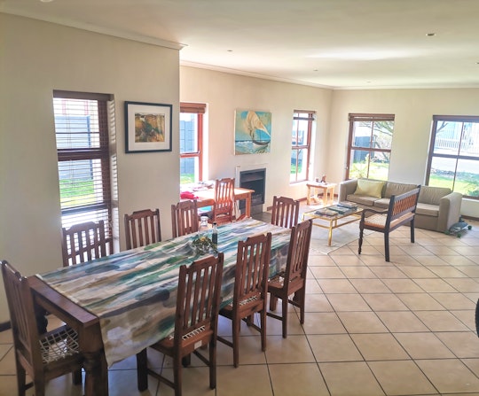 Hermanus Accommodation at  | Viya