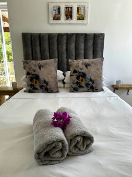 Langebaan Accommodation at  | Viya