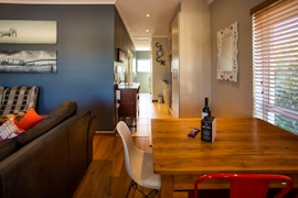 Northern Suburbs Accommodation at Modern Shabby Chic Apartment | Viya