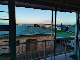 Jeffreys Bay Accommodation at Surf Point 7 | Viya