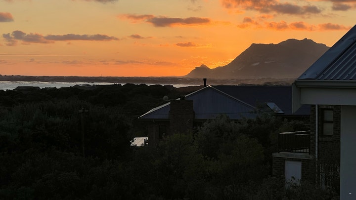 Western Cape Accommodation at Happy Place | Viya