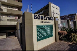 Jeffreys Bay Accommodation at 1One1@Boneyard | Viya