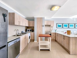 Bloubergstrand Accommodation at Azure 31 | Viya