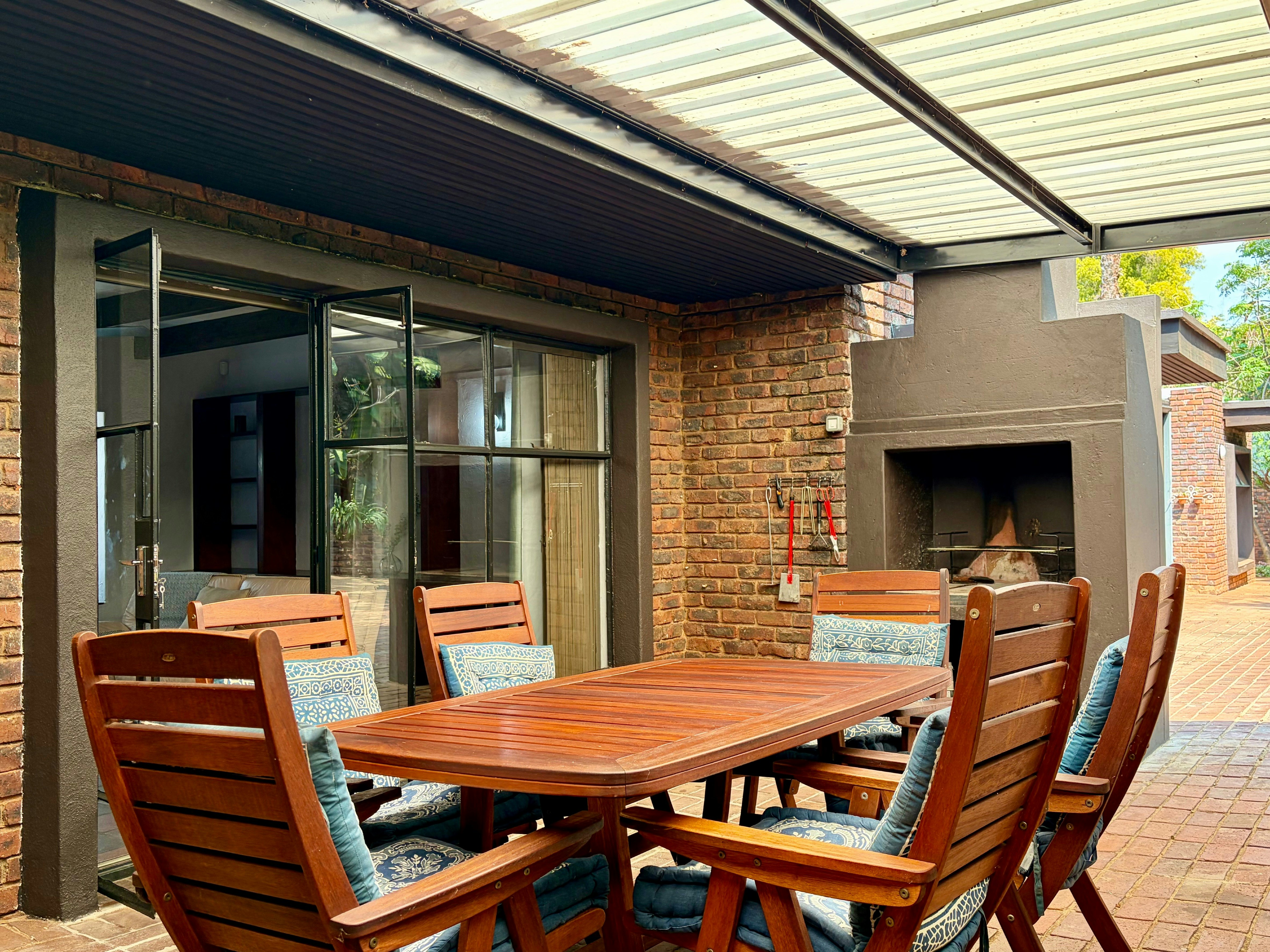 Dan's Den image no 34 of 44