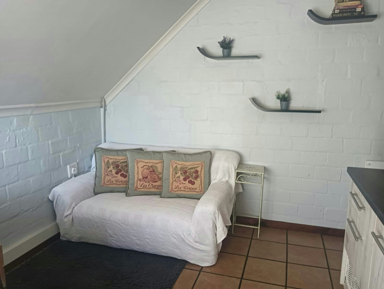 Treetop 1 Bedroom Apartment image no 10 of 21