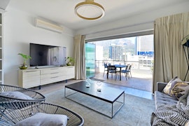 Cape Town Accommodation at Stunning City Centre Penthouse | Viya