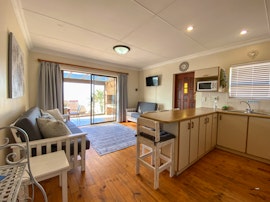 Mossel Bay Accommodation at Bob Bouwer Seaview Apartment | Viya