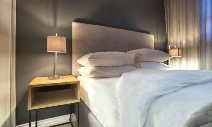 Cape Town Accommodation at Luxury Stay 504 | Viya