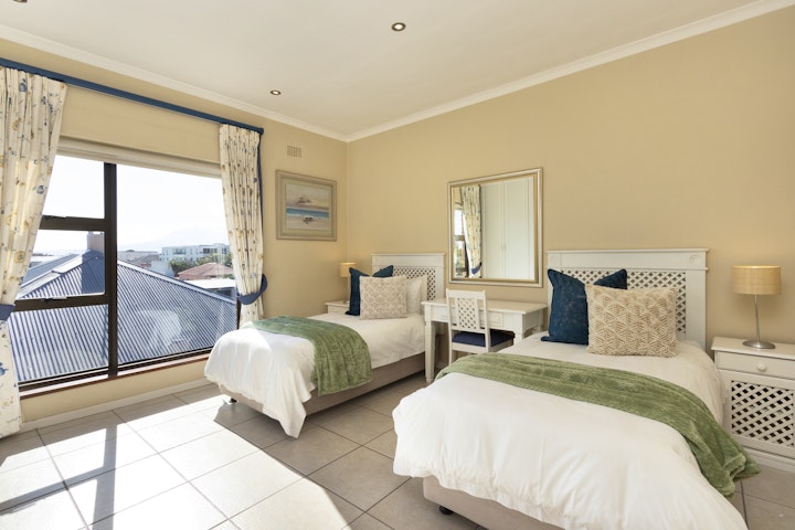 Western Cape Accommodation at Summer Place 9 | Viya