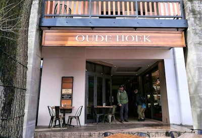  at Oude Hoek 106 | TravelGround