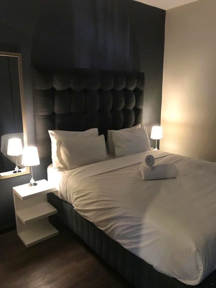 Johannesburg Accommodation at Easy Stay - Vantage 703 | Viya