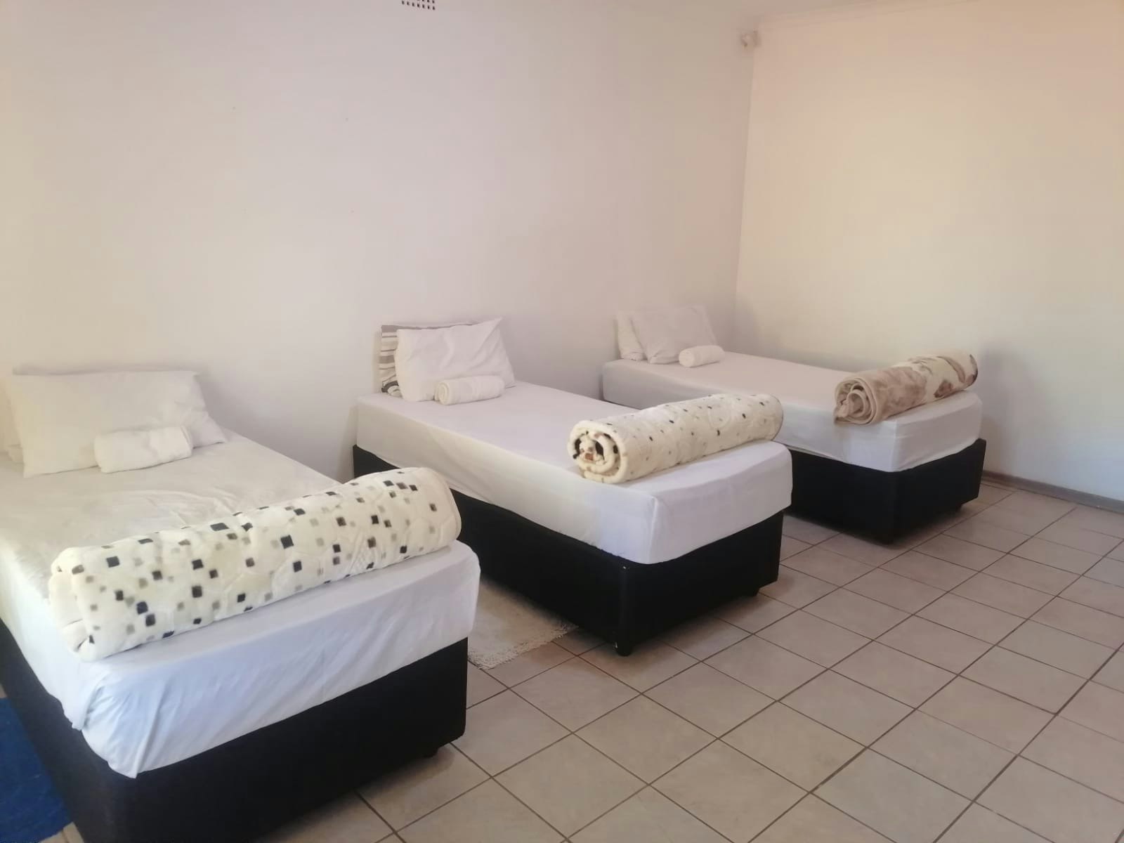 Royal Oasis Guest House image no 12 of 20