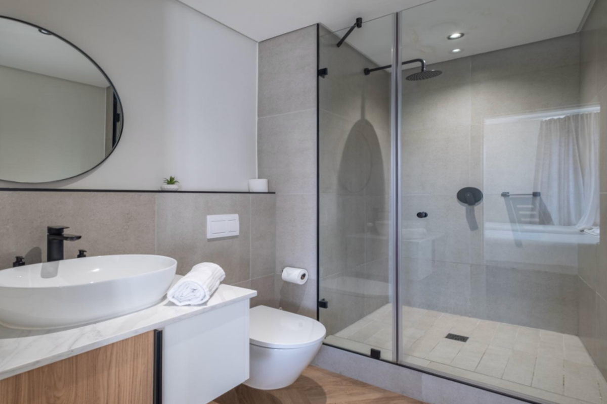 2 Bed Apartment – On Park Unit 315 image no 9 of 29