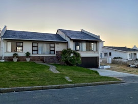 Overberg Accommodation at Arniston Nie Te Koop | Viya