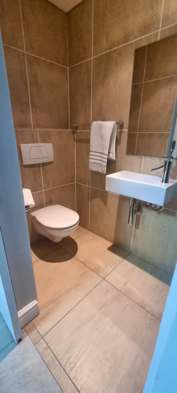 Cape Town Accommodation at Oceanview Apartment | Viya