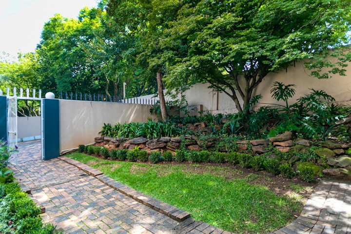 Randburg Accommodation at Emmarentia Guest House | Viya