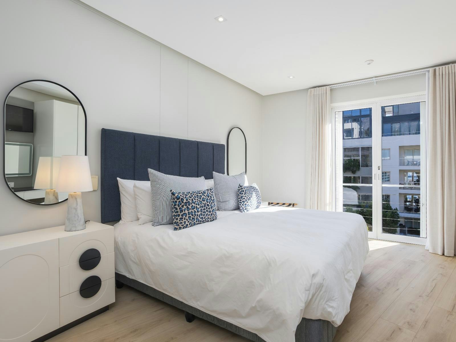 Mountain Marina - Two Bedroom Premier 18 image no 6 of 15