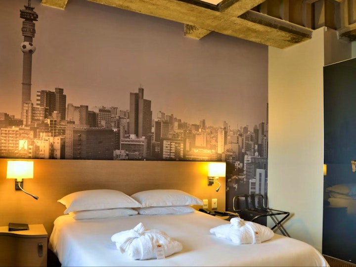Johannesburg Accommodation at Reef Hotel | Viya