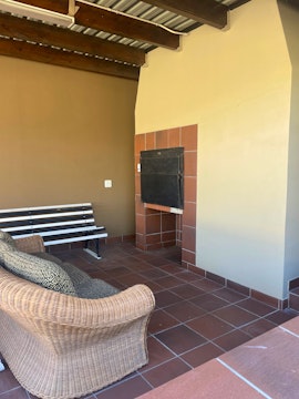 George Accommodation at Fraaiuitsig | Viya