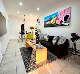 Newcastle Accommodation at Cozy Retreat on 7 | Viya