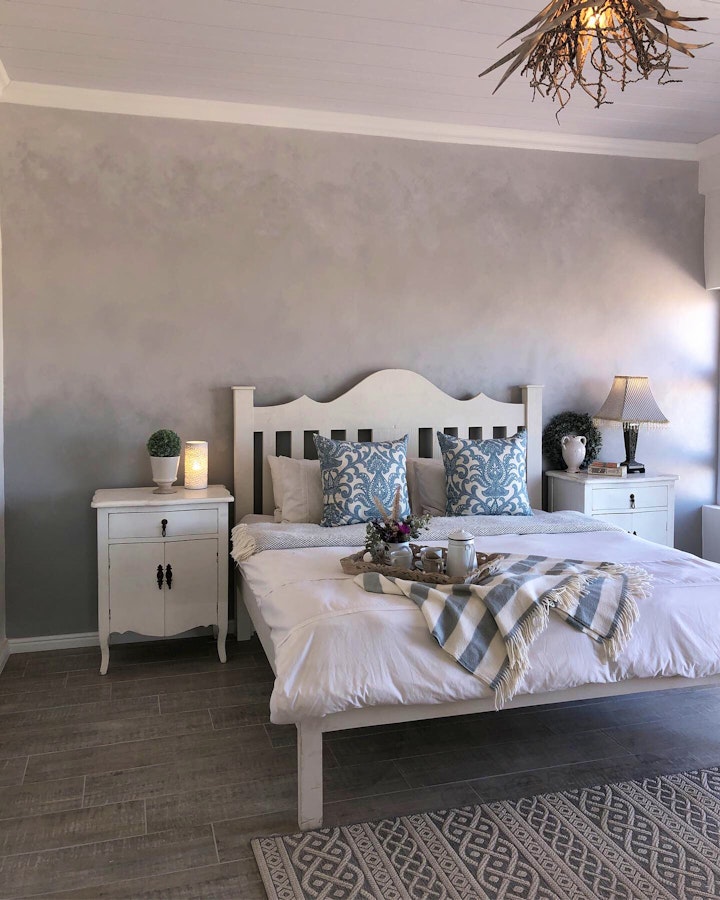 Overberg Accommodation at Chasing Daylight | Viya