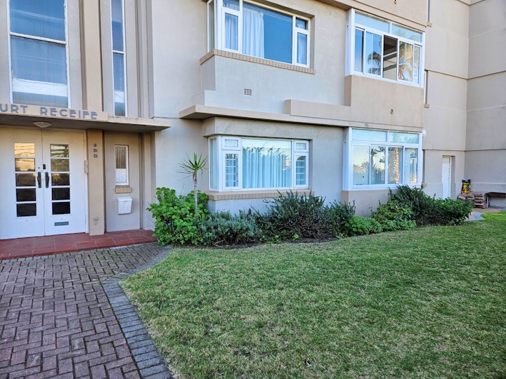 Eastern Cape Accommodation at Imprints Apartment at the Beach | Viya